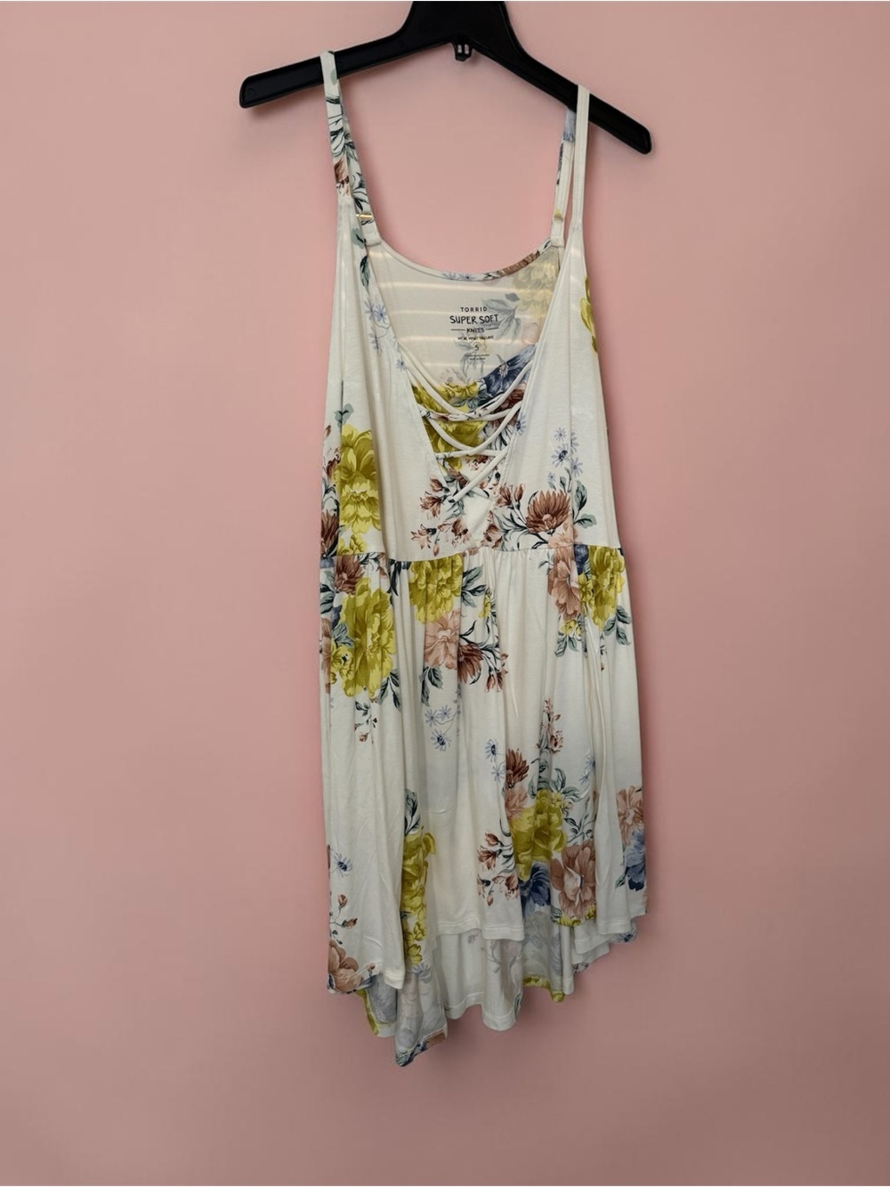 torrid White Floral Lace-Up High-Low Dress